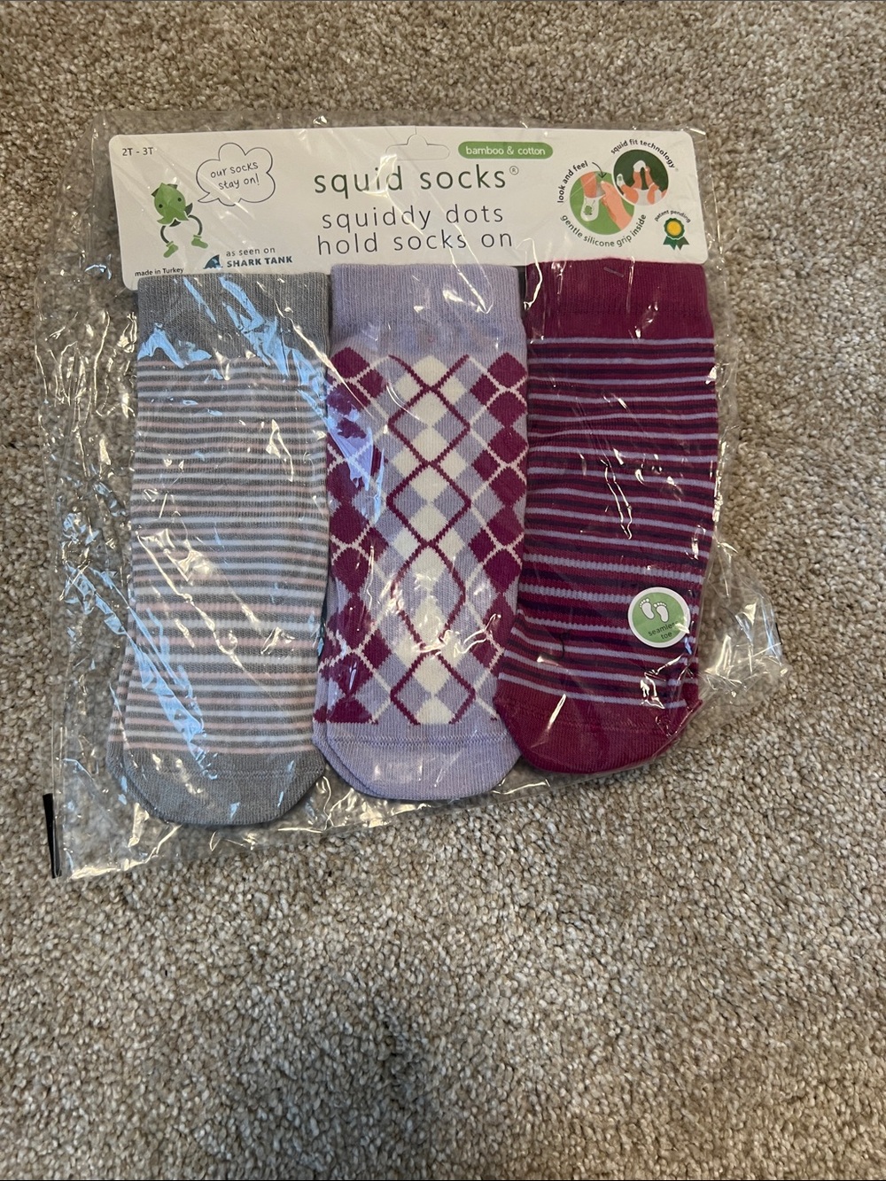 Girls 3-Pack Non-Slip Socks in Purple, Lavender, Gray